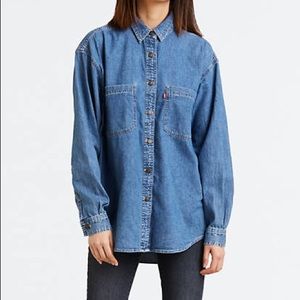 Oversized Levi’s Denim Shirt